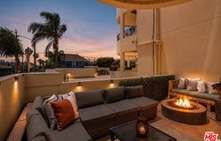 255 Main St, Venice, CA 90291