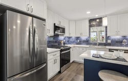 7102 San Bartolo St, Carlsbad, CA 92011