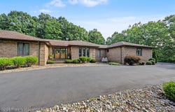 106 Maria Boulevard, Archbald, PA 18403
