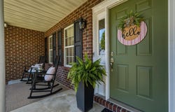 8 Meadow Ridge Drive, Hurricane, WV 25526