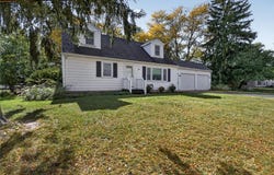 63 Thompson Road, Rochester, NY 14623