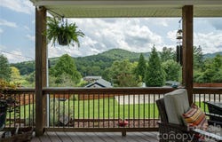 8 Blaines Way, Candler, NC 28715