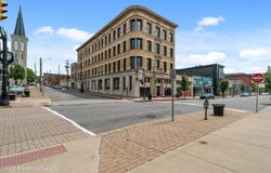 2 S Main Street, Pittston, PA 18640