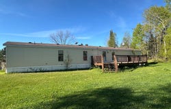 5327 BROADWAY ST, Argonne, WI 54511