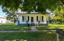 122 E High Street, Chrisney, IN 47611