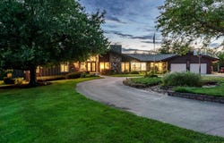 8600 Summerset Drive, BELVIDERE, IL 61008