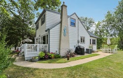 4424 Riverside Rd, Waterford, WI 53185