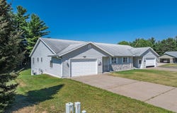 139 AQUILA CT S, Eagle River, WI 54521