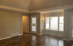 526 ST NICK Dr, Memphis, TN 38117