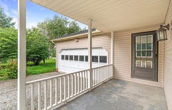 1404 Kristen Circle, Mogadore, OH 44260