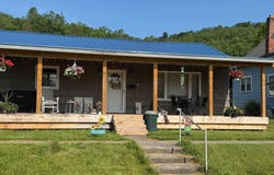 361 MAPLE Avenue, Philippi, WV 26416