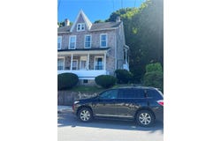 437 W S Street, Slatington Boro, PA 18080