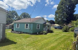 215 BURDISS STREET, COAL CITY, WV 25823