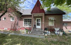 362 SE Main St, Blackfoot, ID 83221