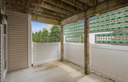 2000 Curry Road, Schenectady, NY 12303