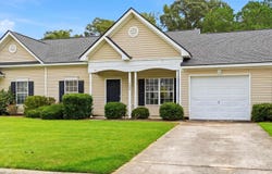 7327 Stoney Moss Way, Hanahan, SC 29410