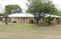 712 N Allyn Avenue E, Mount Calm, TX 76673