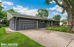28197 Roan Drive, Warren, MI 48093