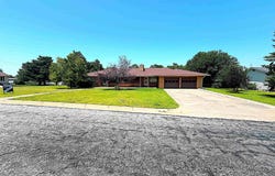503 E 16th Street, Ellis, KS 67637