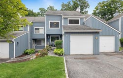 11 Timber Ridge, Mount Kisco, NY 10549