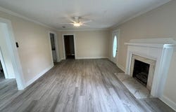 1011 Irwin St, Dothan, AL 36301
