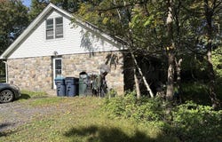 2745 Mountain Road, Stroudsburg, PA 18360