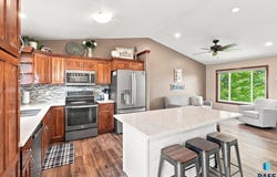 5201 S Culbert Ave, Sioux Falls, SD 57106