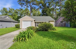 2 E White Hawthorne Drive, Savannah, GA 31419