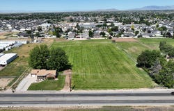 1145 N 2000 W, Clinton, UT 84015