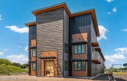 9878 N Kirkpatrick St, Hayden, ID 83835