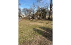 1441 E Harry Avenue, Hazel Park, MI 48030