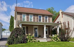 130 S STATE Street, BROWNSTOWN, PA 17508