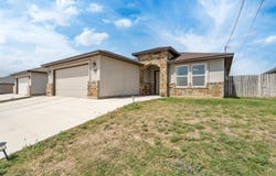 1149 W Cantu, Del Rio, TX 78840