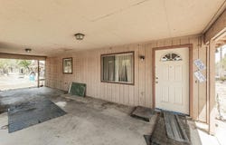 9016 E Dinuba Avenue, Selma, CA 93662