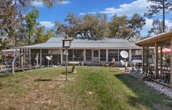 6650 SW 96th Ct, Cedar Key, FL 32625