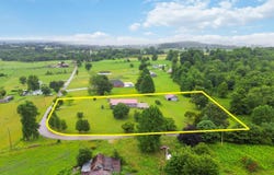 1716 Liberty Road, Eubank, KY 42567
