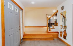 33 Fillmore Lane, Streamwood, IL 60107