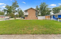 369 Waverly Street, Park Forest, IL 60466