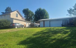 302 E Van Buren Street, Garnavillo, IA 52049