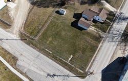 106 E Benson Street, Pittsfield, IL 62363
