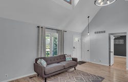 911 Mallard Dr, McPherson, KS 67460