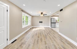 922 Hayes Street, Crown Point, IN 46307