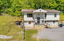1209 E Bullrun Valley, Powell, TN 37849