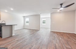 210 Harris Walk, West Point, GA 31833
