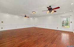 215 Oakview Circle, Killen, AL 35645