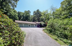 671 Kettletown Road, Southbury, CT 06488