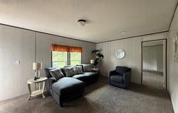 223 York, Kinsey, AL 36303