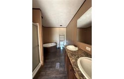 12809 E Highway 412, Locust Grove, OK 74352