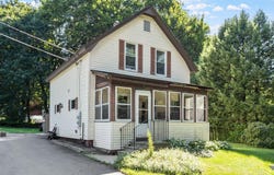 2 Williams Street, Templeton, MA 01436