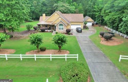149 Marina Circle, Jackson, GA 30233
